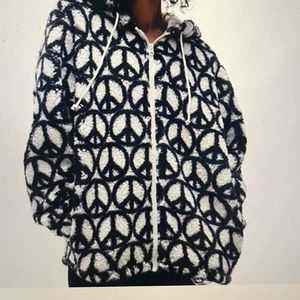 Pacsun Peace Sign Sherpa